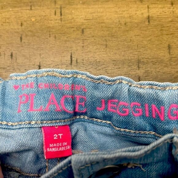 Two pairs of toddler denim - Picture 9 of 11